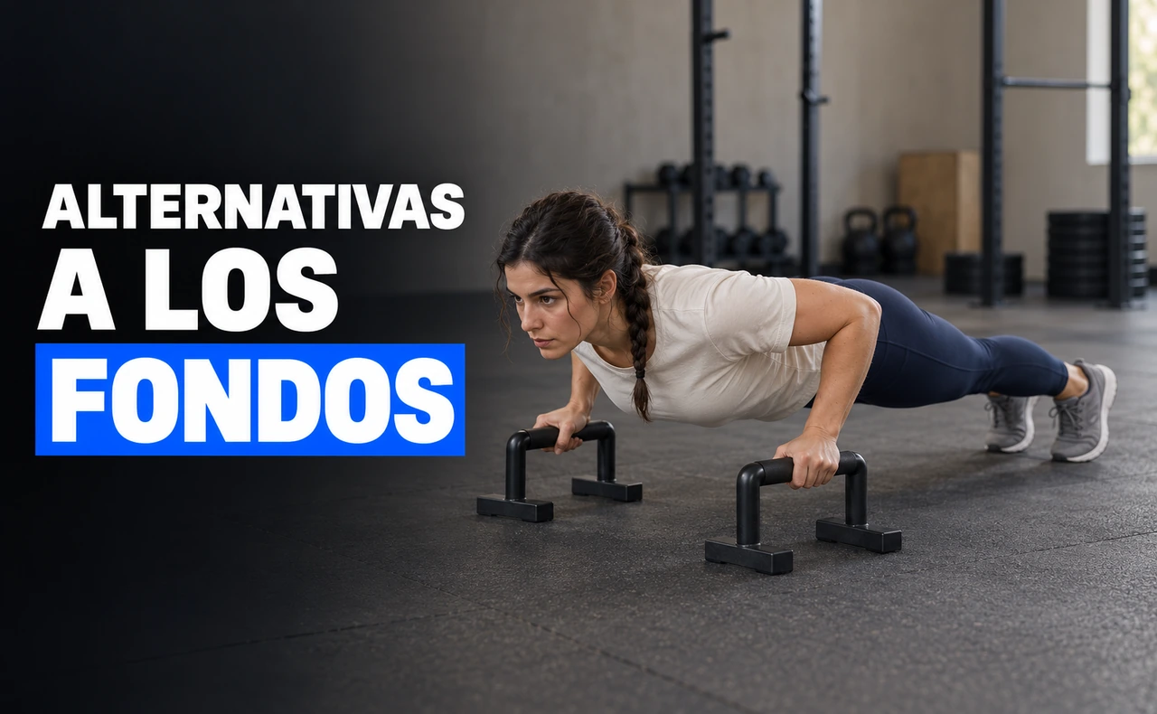 Mujer joven y atlética realizando una flexión sobre paralelas bajas, junto al titular «Alternativas a los fondos».