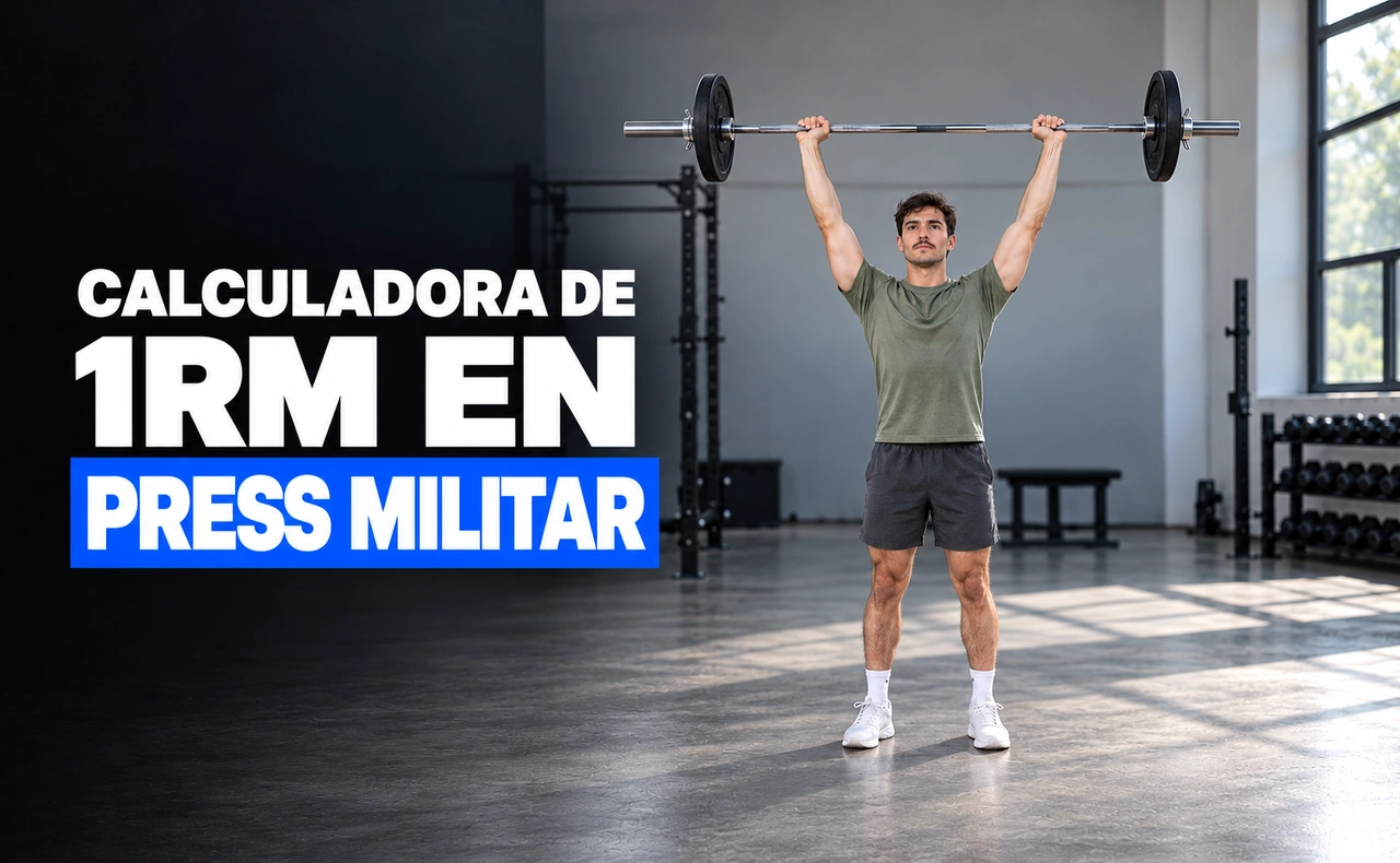 Deportista realizando un press militar de pie con barra en un gimnasio. Titular: «Calculadora de 1RM en press militar».